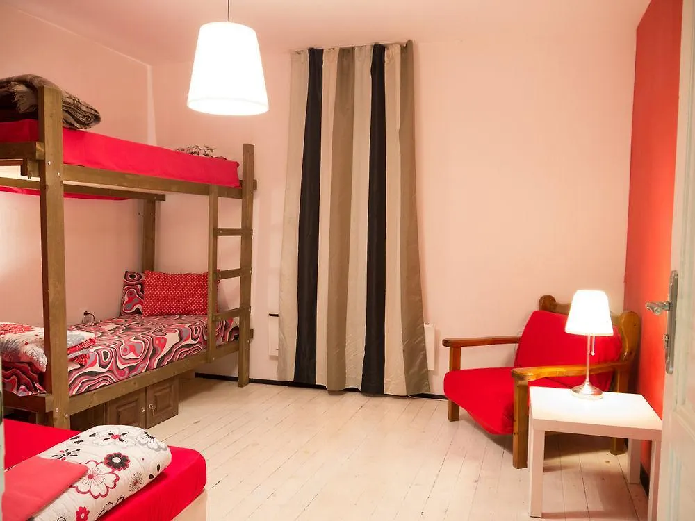 Yha Levitt Smart Hostel Sofía Bulgaria